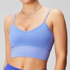 Fabletics Seamless Midi Bra Periwinkle Punch M NWT‎ IN PACKAGING
